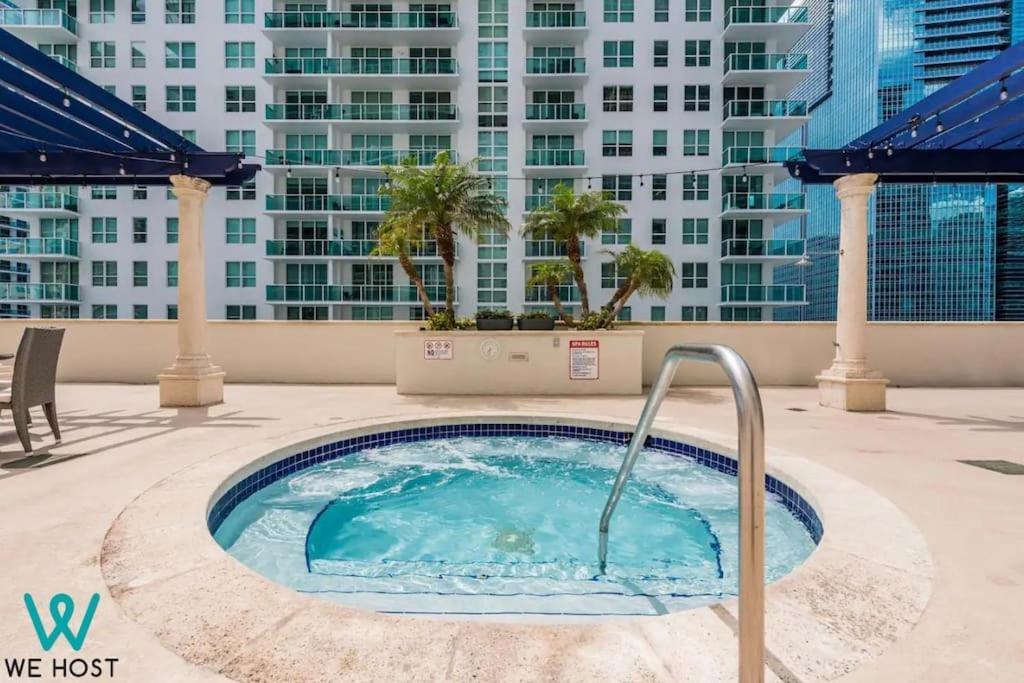 Trendy 2Br Condo With Pool And Bay Views Miami Exterior photo